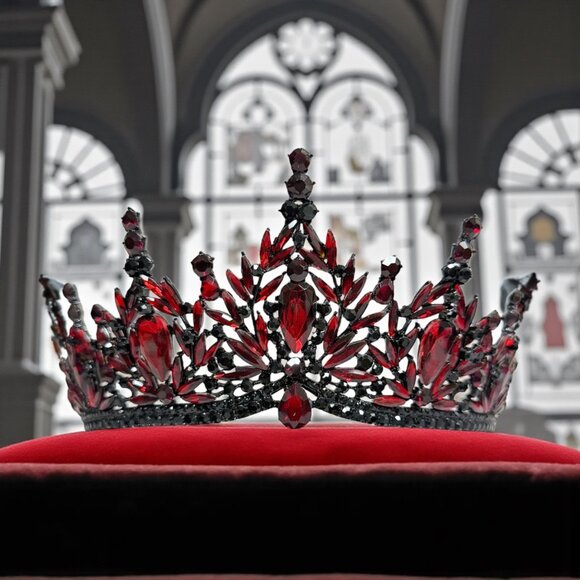 Red Crystal Tiara, Gothic Wedding Headpiece, Dark Queen Tiara, Cosplay Costume - Picture 8 of 8